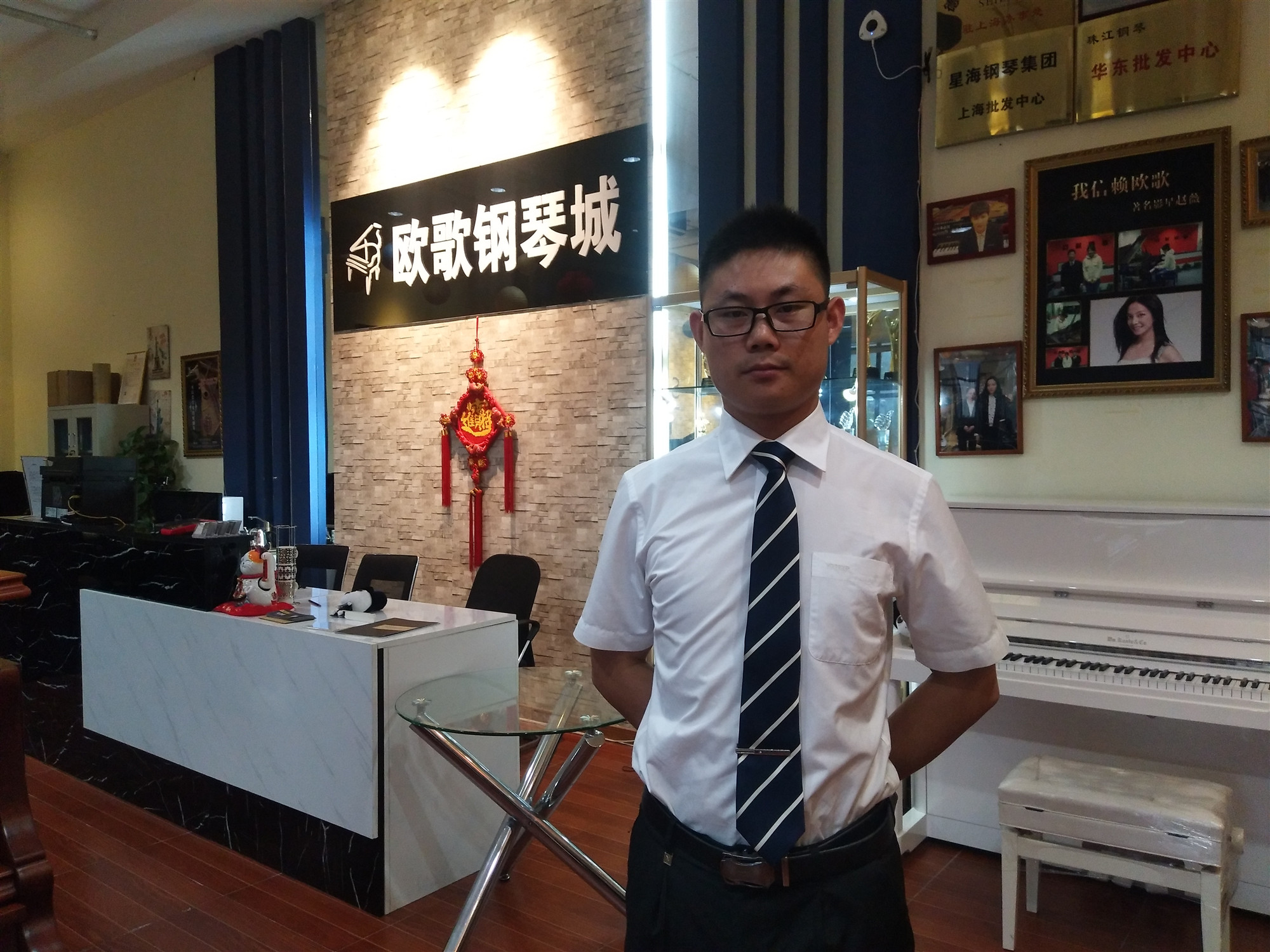 刘晓宇_副本.jpg